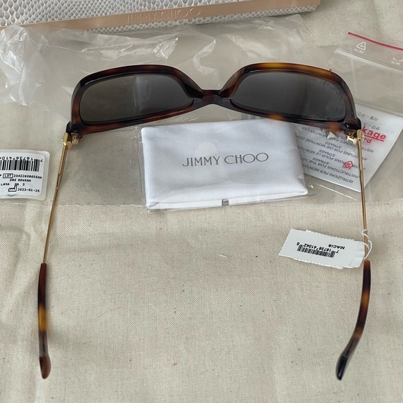 NWT⭐️JIMMY CHOO MACI/S SUNGLASSES W/CASE & CLOTH⭐️FULL-SET main image 4